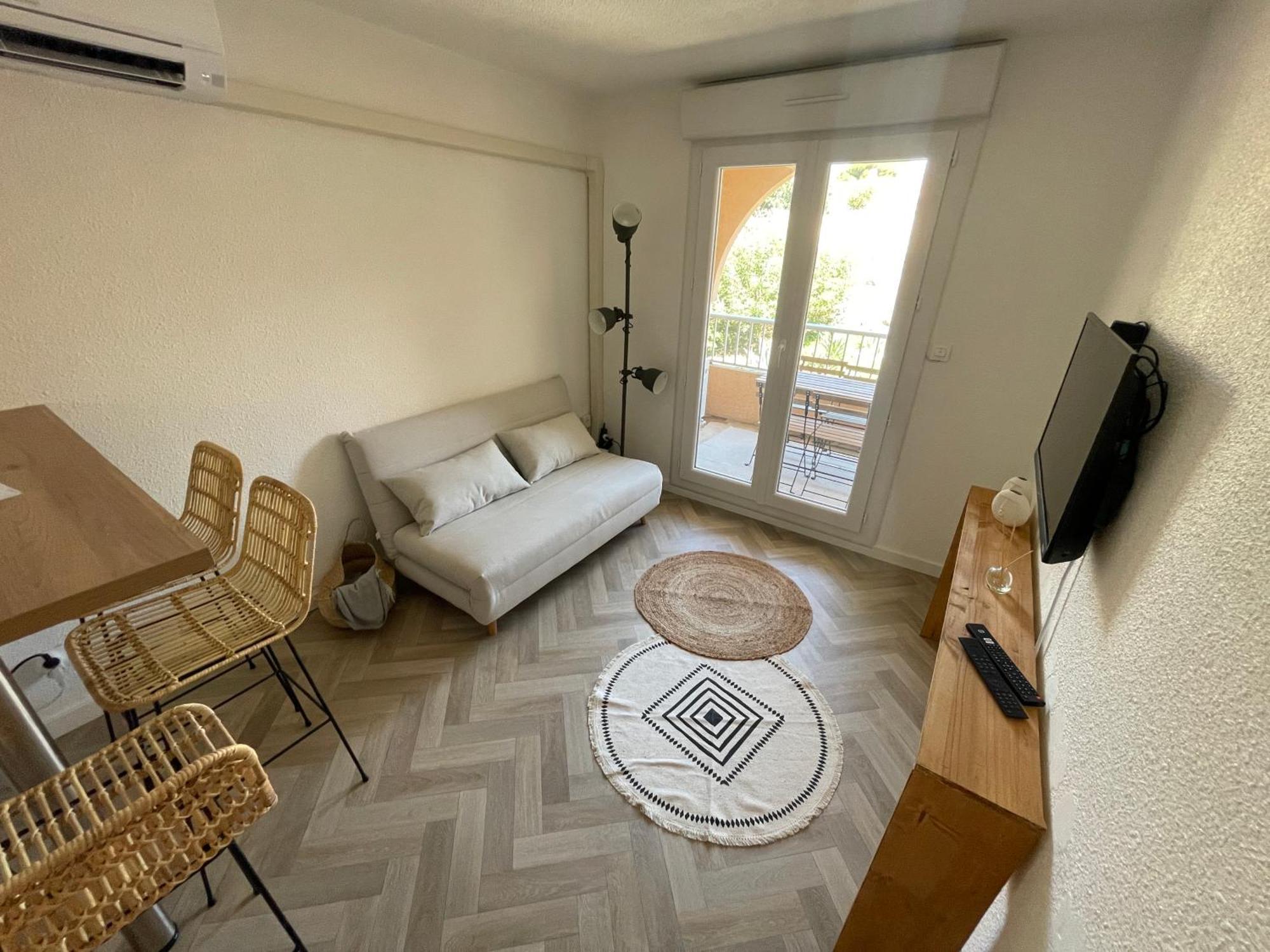 Appartement Cap D'Agde Dans Residence Avec Piscine Экстерьер фото